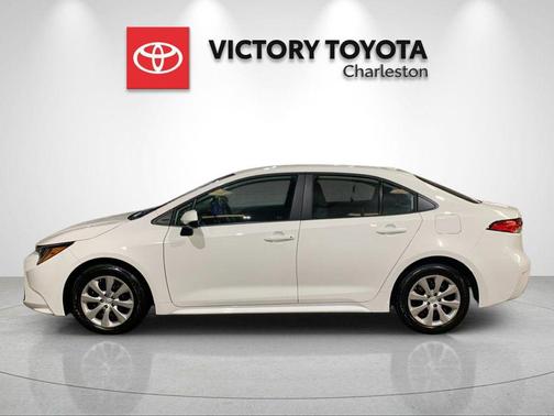 Ice 2026 Toyota Corolla LE