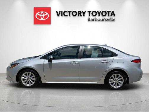 Classic Silver Metallic 2025 Toyota Corolla LE