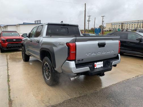 2025 Toyota Tacoma TRD Off Road