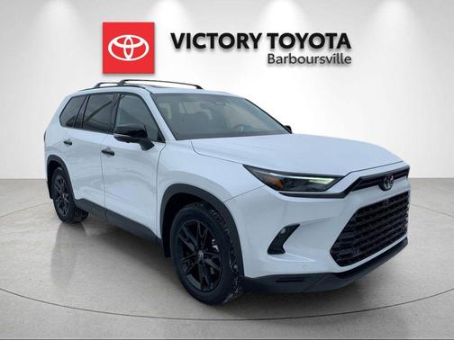 2026 Toyota Highlander Hybrid Base