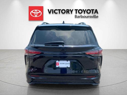 Midnight Black 2026 Toyota Sienna XSE 7 Passenger
