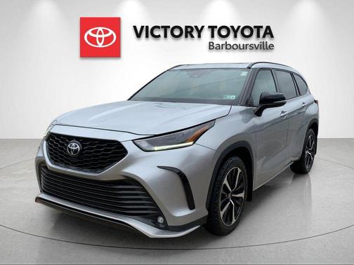 2022 Toyota Highlander XSE