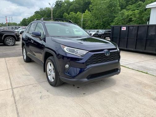 2020 Toyota RAV4 Hybrid XLE