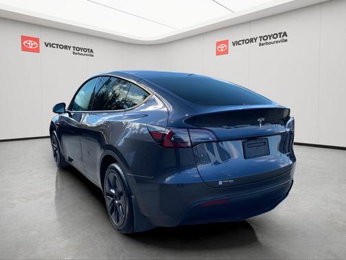 2025 Tesla Model Y Long Range Dual Motor All-Wheel Drive