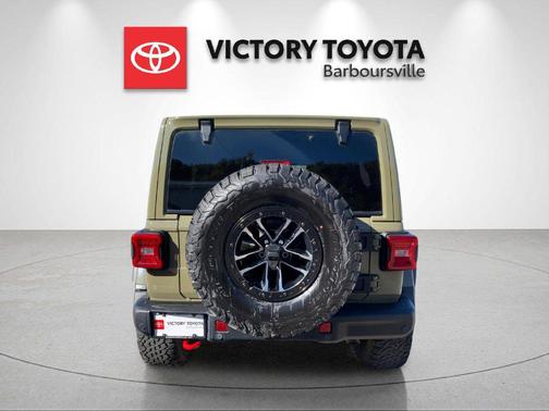 41 2025 Jeep Wrangler Rubicon