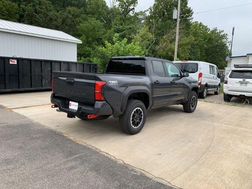 2025 Toyota Tacoma TRD Off Road