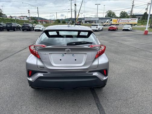 Silver Knockout Metallic 2020 Toyota C-HR LE