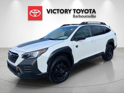 Crystal White Pearl 2023 Subaru Outback Wilderness