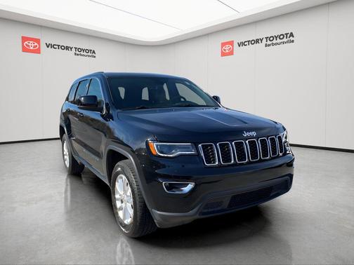 2022 Jeep Grand Cherokee Laredo