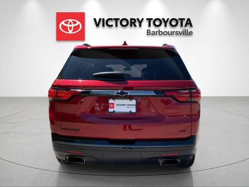 Black Cherry Metallic 2022 Chevrolet Traverse Premier