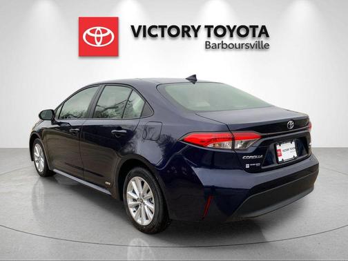 2026 Toyota Corolla Hybrid LE