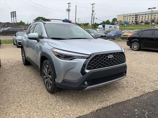 2023 Toyota Corolla Cross XLE