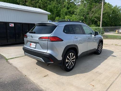 2023 Toyota Corolla Cross XLE