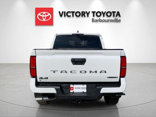 Ice 2026 Toyota Tacoma Hybrid TRD Off Road
