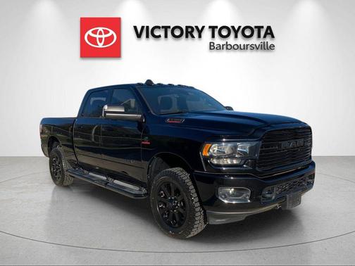 Diamond Black Crystal Pearlcoat 2019 RAM 3500 Big Horn Crew Cab 4x4 6'4' Box