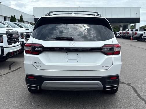 2025 Honda Pilot Elite