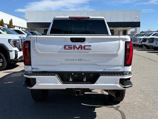 2025 GMC Sierra 3500 Denali