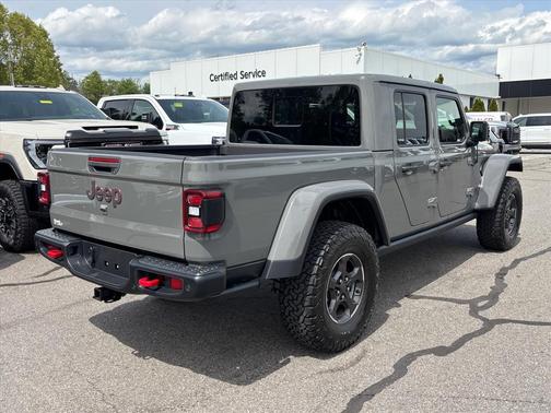 Sting-Gray Clearcoat 2020 Jeep Gladiator Rubicon