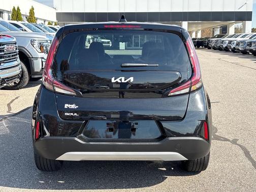 2024 Kia Soul EX