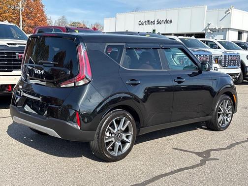 2024 Kia Soul EX