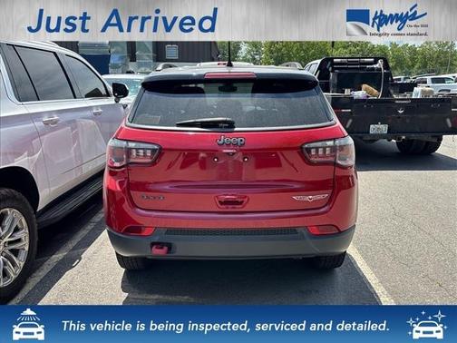 Redline Pearlcoat 2018 Jeep Compass Trailhawk