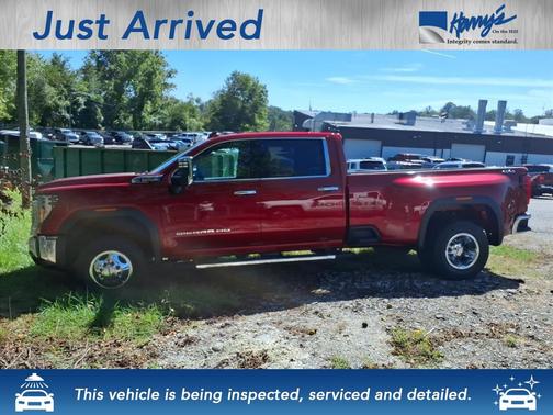 2025 GMC Sierra 3500 SLT