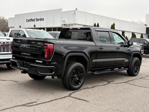 2022 GMC Sierra 1500 Elevation