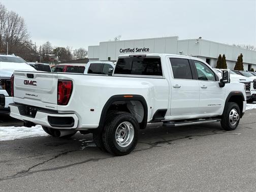 2022 GMC Sierra 3500 Denali
