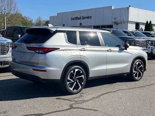 2022 Mitsubishi Outlander ES 2.5 S-AWC