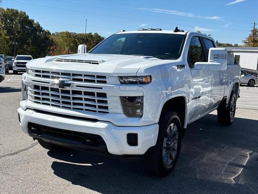 2024 Chevrolet Silverado 2500 Custom