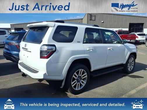 2024 Toyota 4Runner SR5