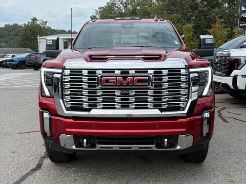 2024 GMC Sierra 2500 Denali