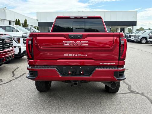 2024 GMC Sierra 2500 Denali
