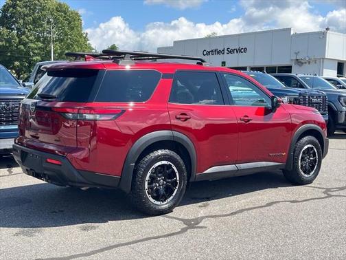 2024 Nissan Pathfinder Rock Creek