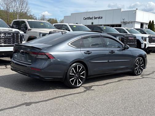 2023 Honda Accord Hybrid Touring