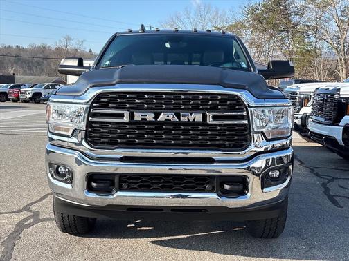 2022 RAM 2500 Big Horn Mega Cab 4x4 6'4'' Box