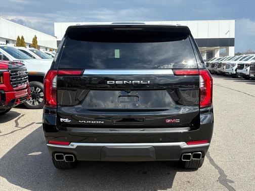 2025 GMC Yukon Denali