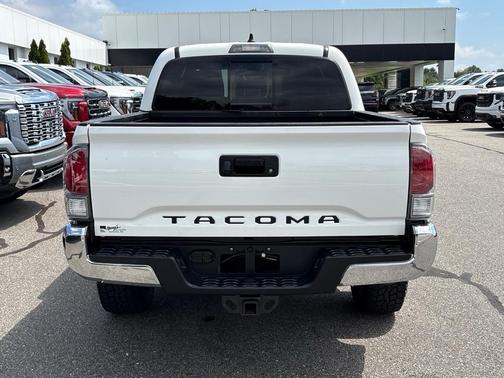 2020 Toyota Tacoma TRD Sport