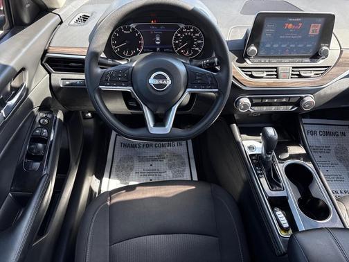2023 Nissan Altima 2.5 SV