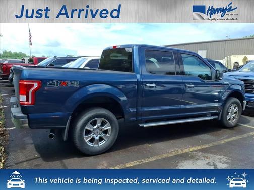 Blue 2017 Ford F-150 XLT