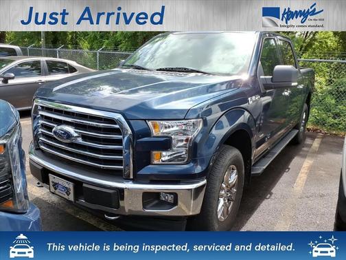 Blue 2017 Ford F-150 XLT