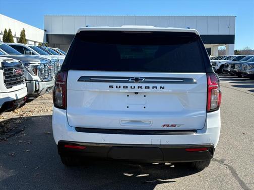 2021 Chevrolet Suburban RST