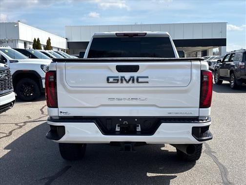 White Frost Tricoat 2024 GMC Sierra 2500 Denali Ultimate