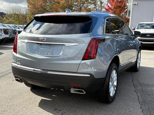 2024 Cadillac XT5 Luxury