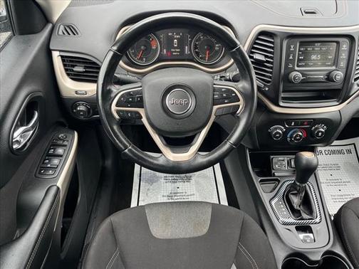 2018 Jeep Cherokee Latitude
