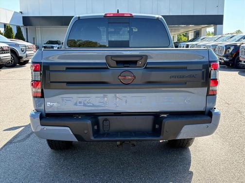 Boulder Gray Pearl 2025 Nissan Frontier PRO-4X