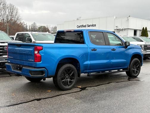 2022 Chevrolet Silverado 1500 Custom