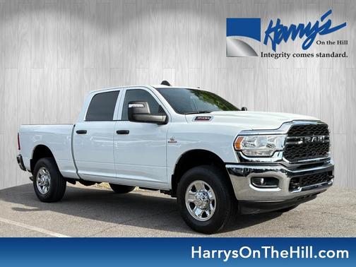 Bright White Clearcoat 2023 RAM 3500 Tradesman