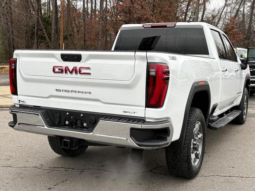 2025 GMC Sierra 2500 SLT