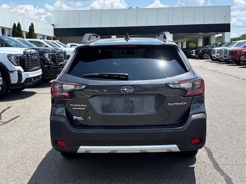 Magnetite Gray Metallic 2024 Subaru Outback Limited